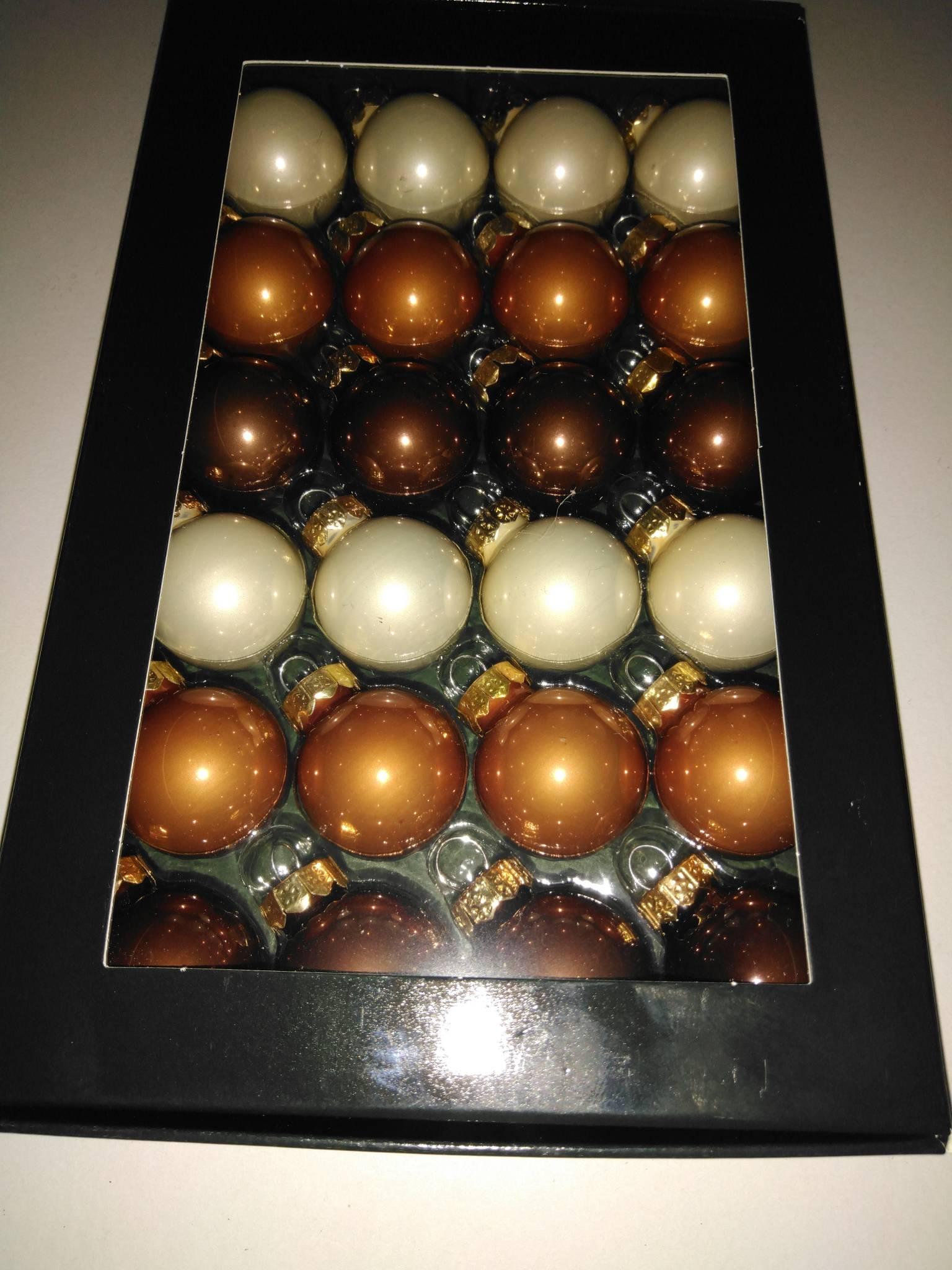 Kugler 25 mm, æske 24 stk, mix 3 farver gylden brun/beige
